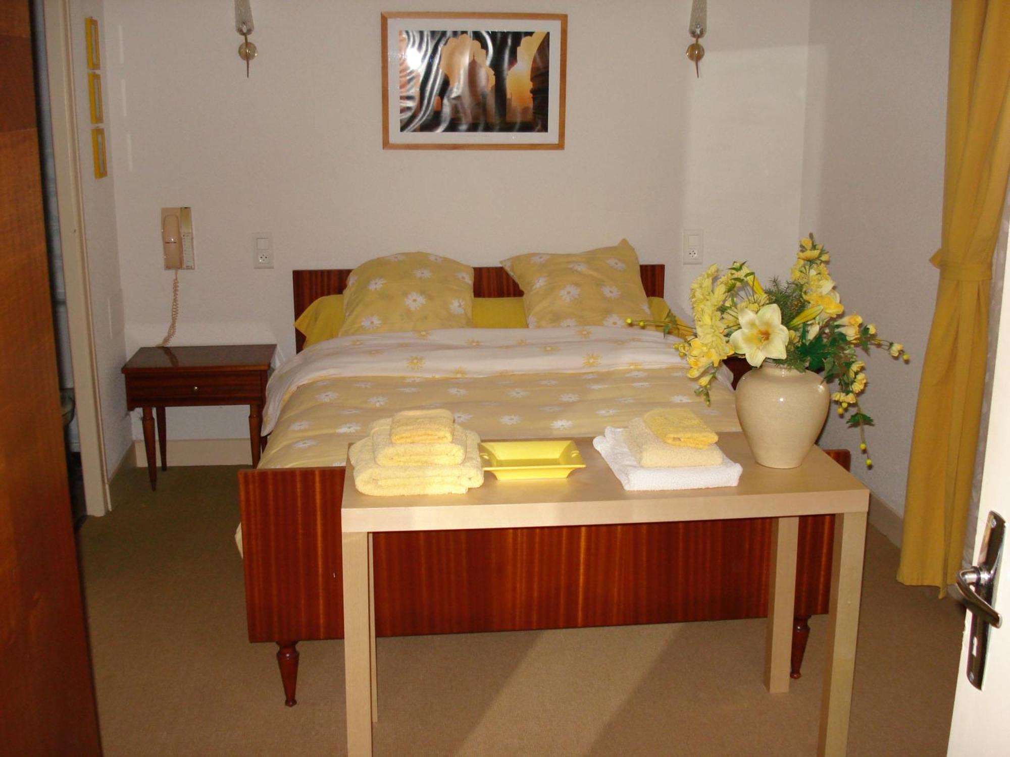 Relais Du Chateau Hotel Saint-Blancard Екстериор снимка