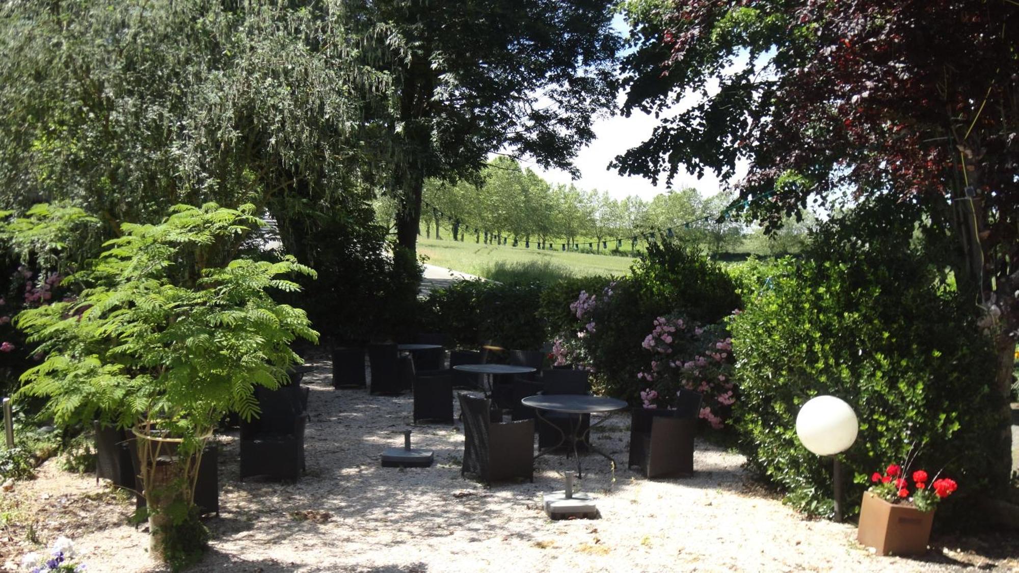 Relais Du Chateau Hotel Saint-Blancard Екстериор снимка