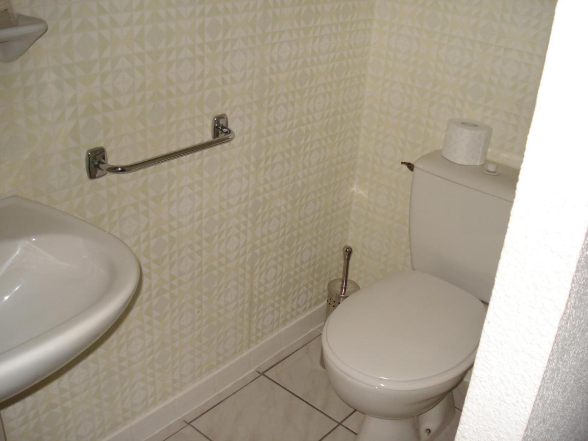 Relais Du Chateau Hotel Saint-Blancard Стая снимка